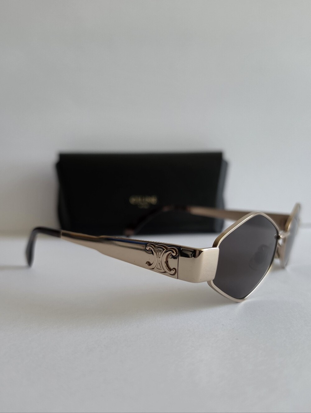 CELINE Metal Triomphe Geometric Sunglasses - Picture 3 of 11
